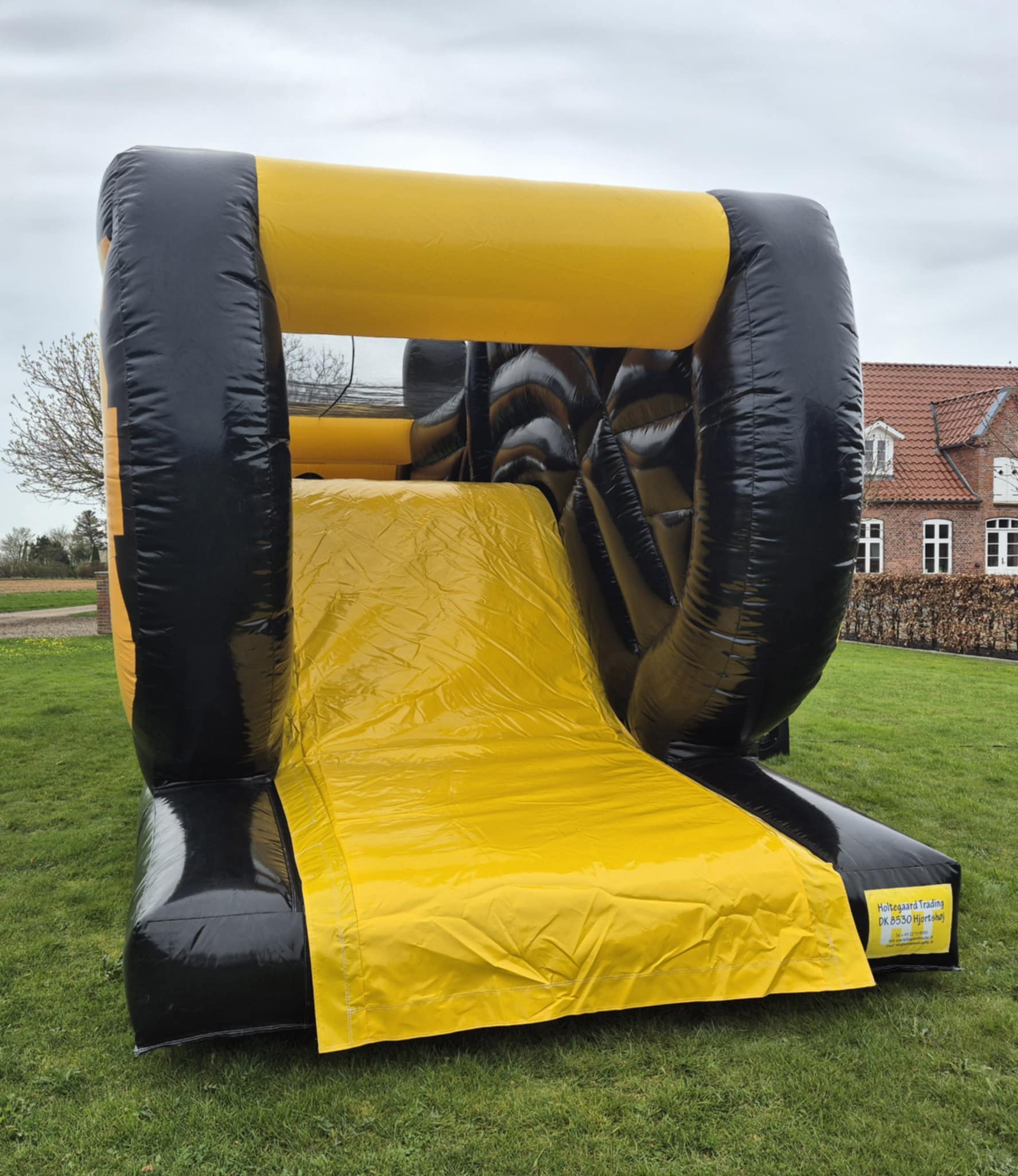 Bulldozer forhindringsbane  thumbnail 1